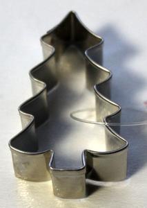 Little tree metal cutter 4,5 x 2,8 cm.