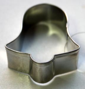 Bell small metal cutter 4,2 x 3,5 cm.