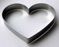 Hjerte metal udstikker 9,5 cm.